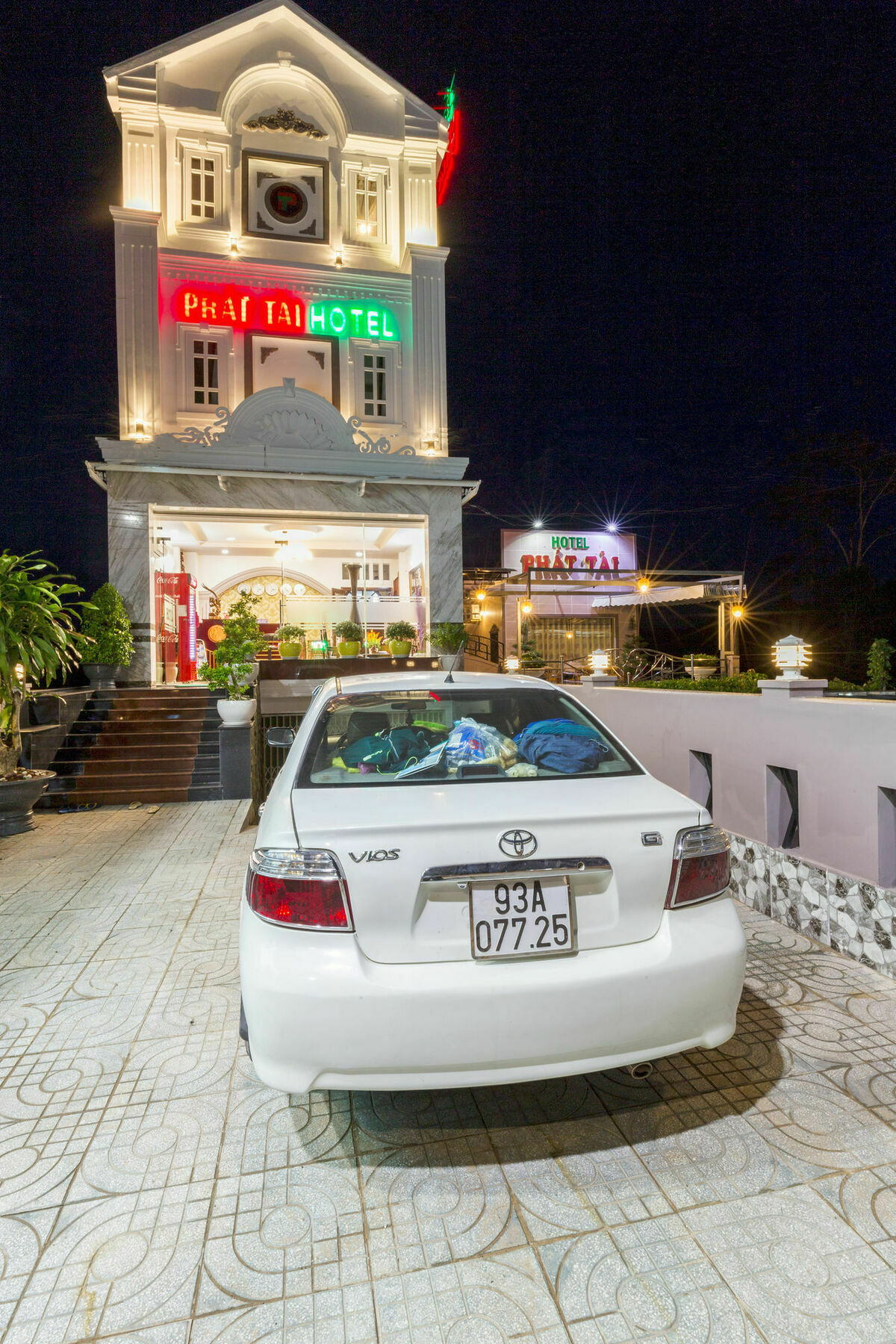 דואונג דונג Phat Tai Hotel מראה חיצוני תמונה