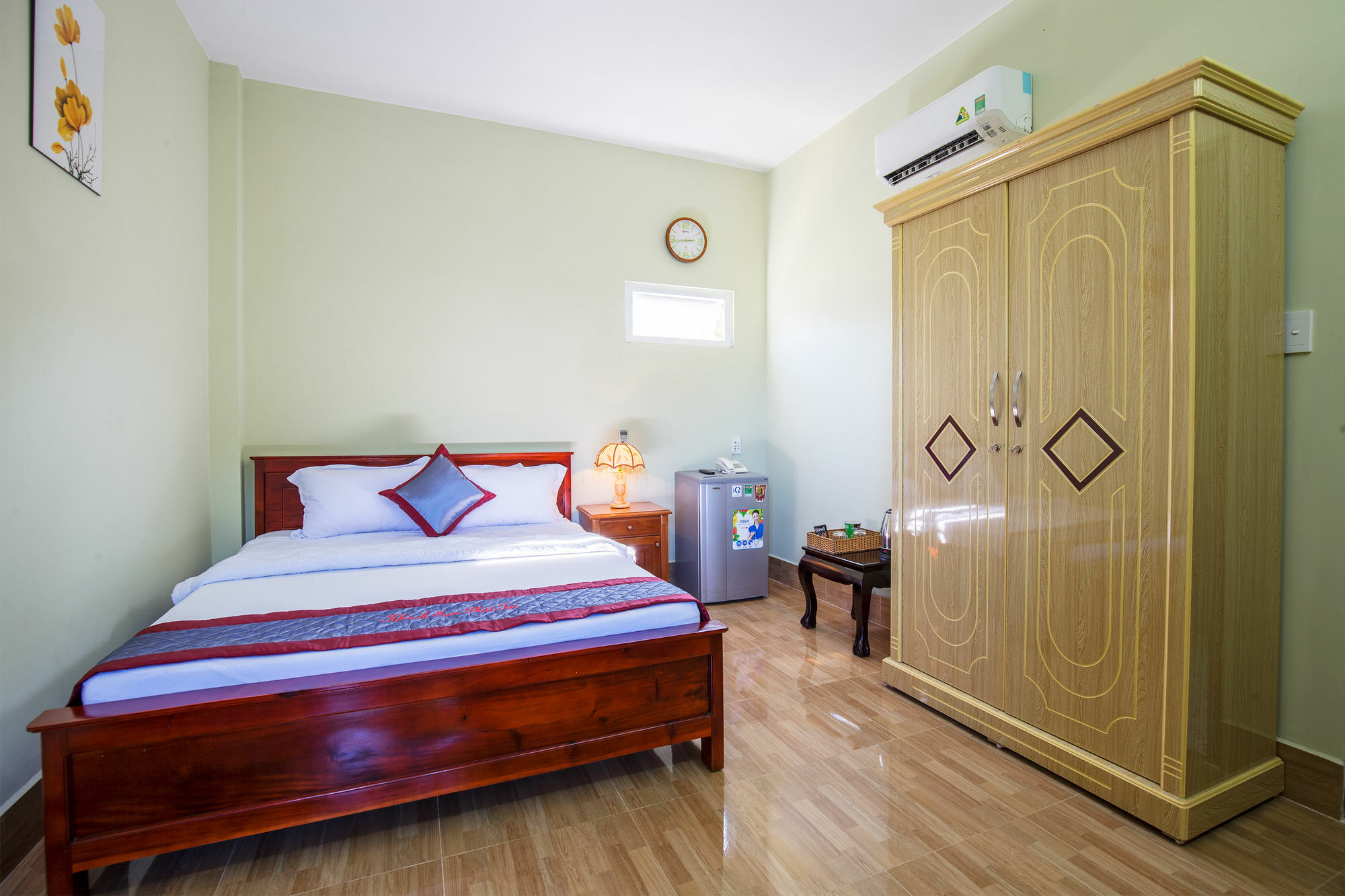 דואונג דונג Phat Tai Hotel מראה חיצוני תמונה